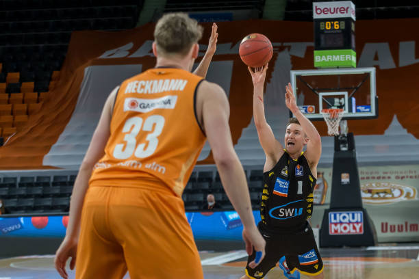 保持这种攻 保持这种攻